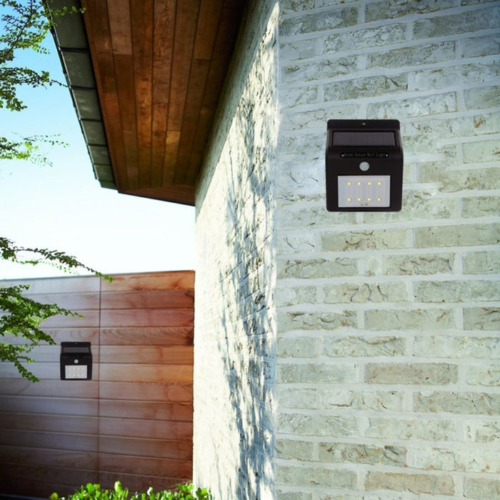 8 LEDs Solar Motion Sensor Wall Light with Solar Panel for Enhanced Outdoor Security