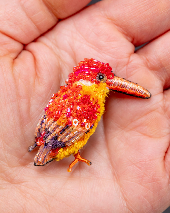 Black-backed Dwarf Kingfisher Beaded Brooch Pin - Trovelore