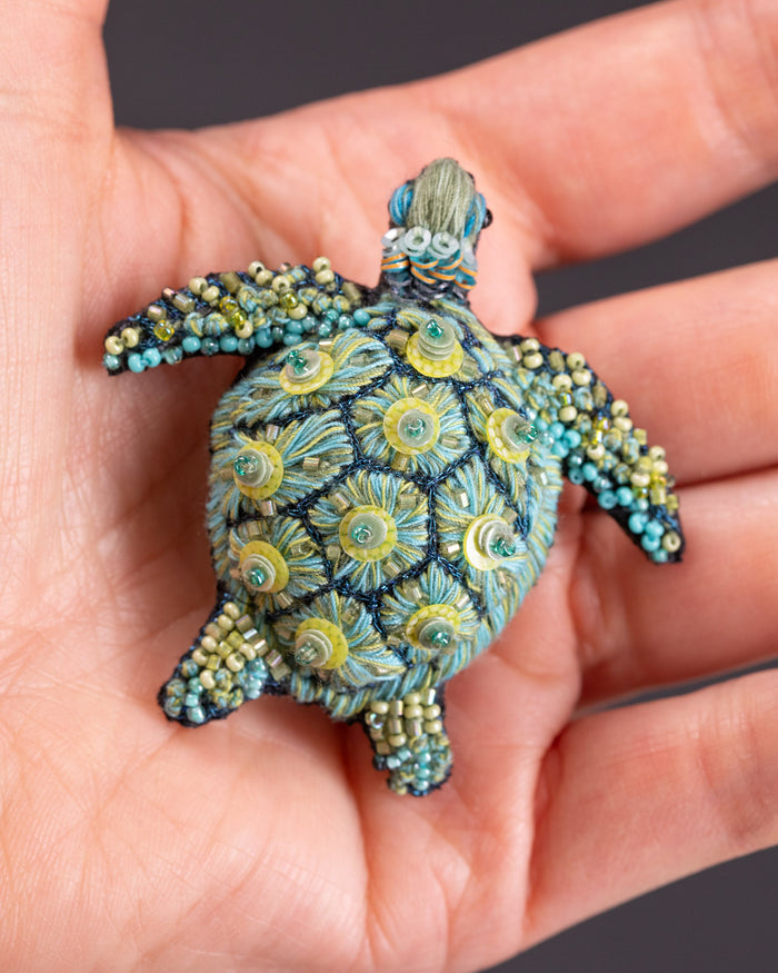 Green Sea Turtle Brooch Pin - Trovelore