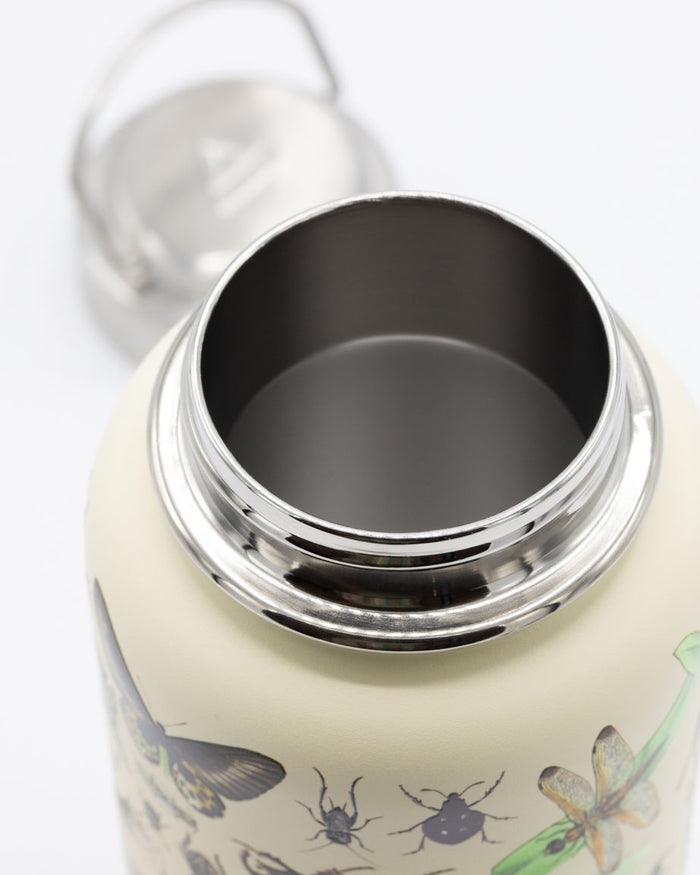A Cognitive Surplus Insects 32 oz Steel Bottle with a lid and insects on it.