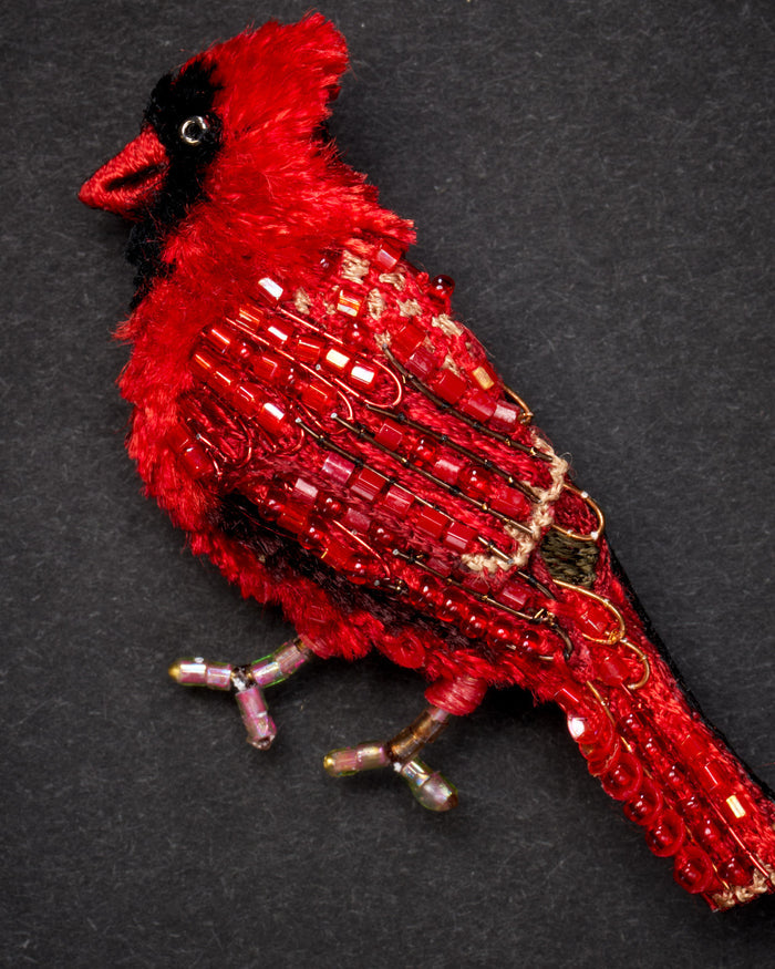 Northern Cardinal Brooch Pin - Trovelore