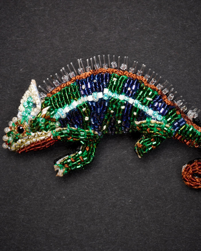 Panther Chameleon Pin - Trovelore