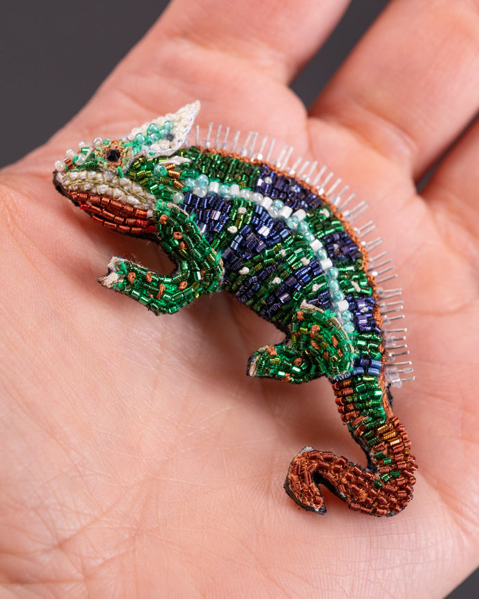 Panther Chameleon Pin - Trovelore