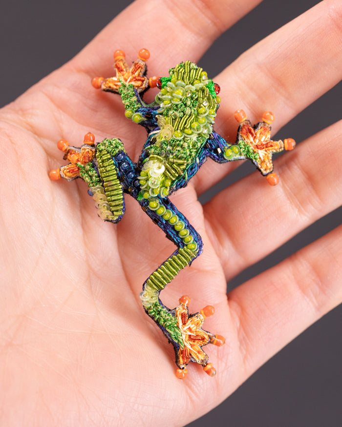 Red Eyed Tree Frog Brooch Pin - Trovelore