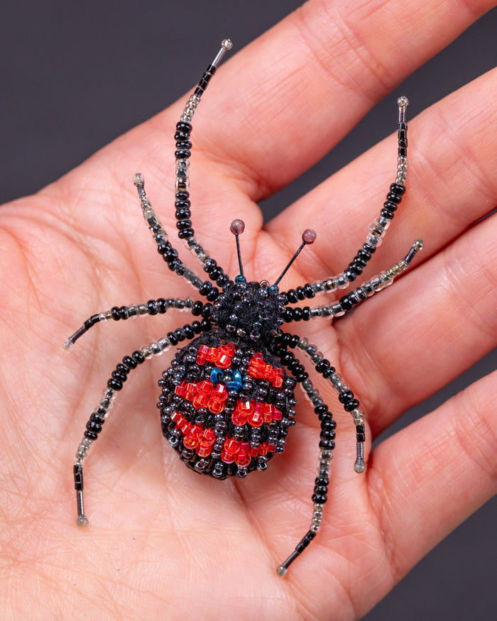 Redback Spider Beaded Brooch Pin - Trovelore