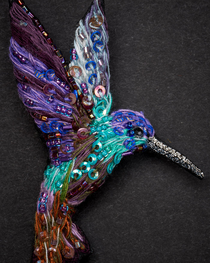 Violetear Hummingbird Brooch Pin - Trovelore