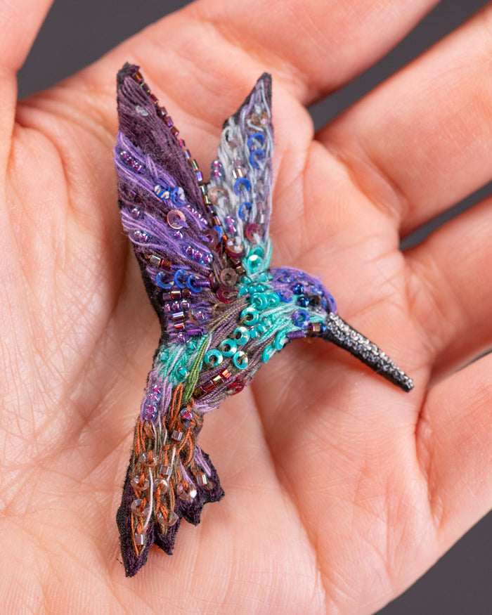 Violetear Hummingbird Brooch Pin - Trovelore